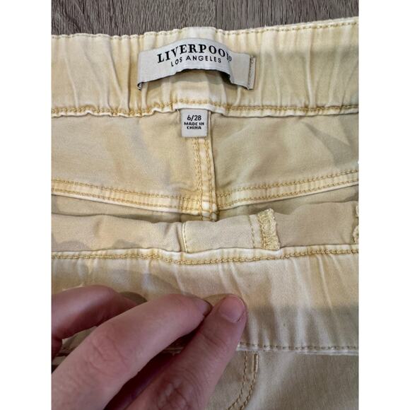 Liverpool Los Angeles Hi-Rise Chloe Slim Crop Peddle Pusher Yellow Size 6/28 - Picture 3 of 8